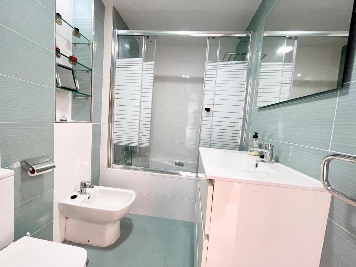 Coblanca 24 Wifi, Pool, Airco, Parking And Apartment